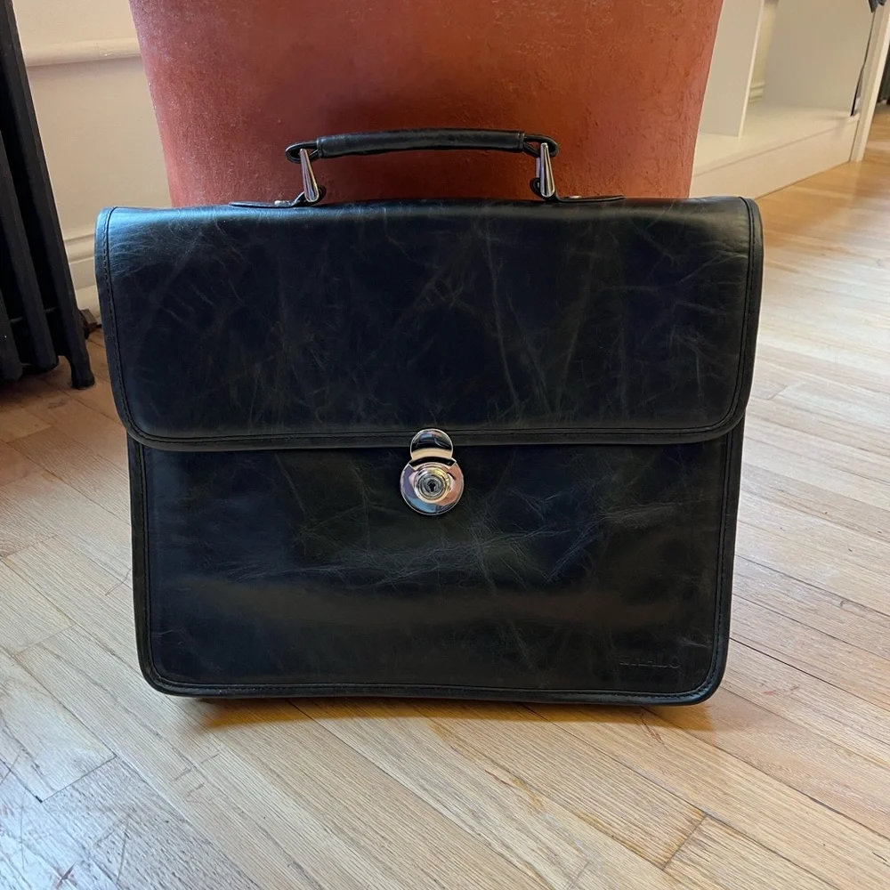 High End Quality Leather Men’s Briefcase**Grey w/Dustbag $895